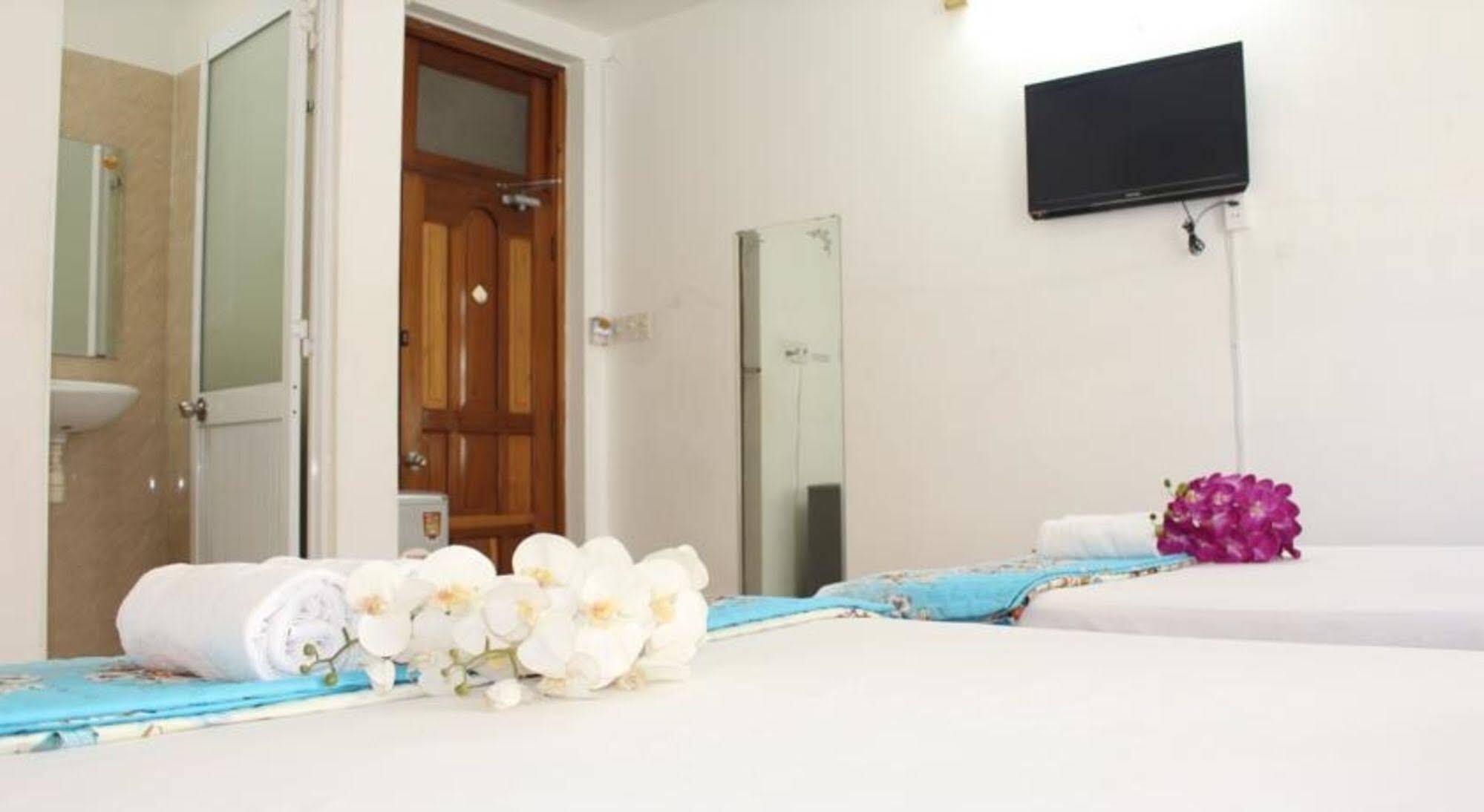 Sakura Hostel Saigon Ho Chi Minh City Exterior photo